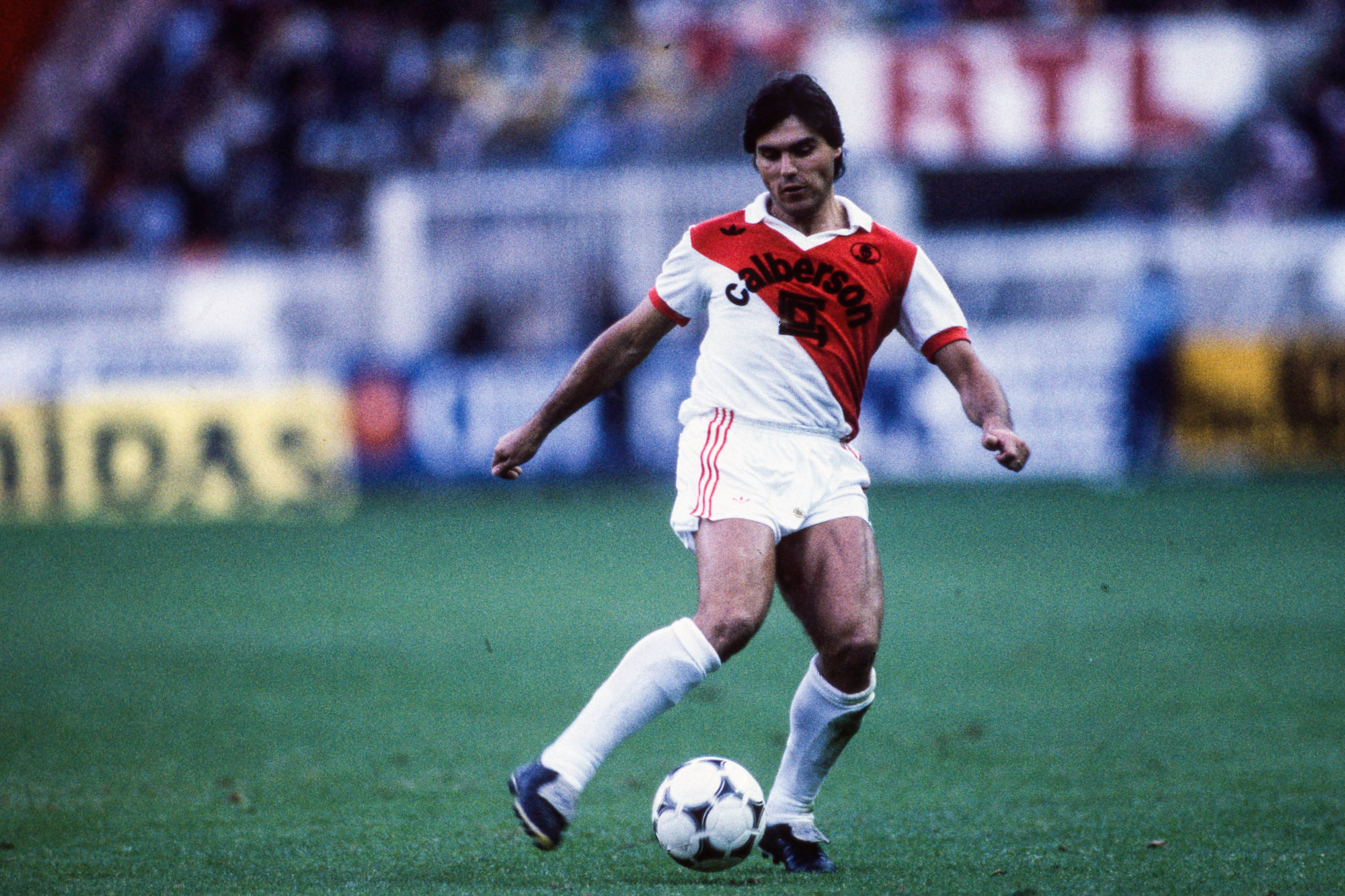 Manuel Amoros